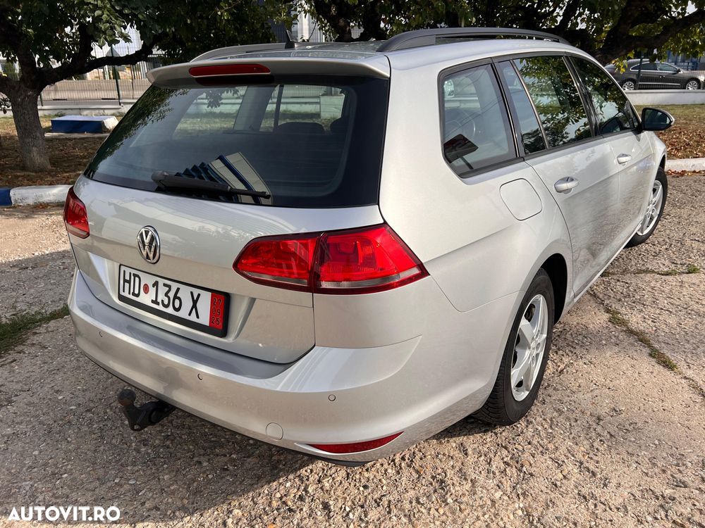 Volkswagen Golf 1.6 TDI Comfortline - 3