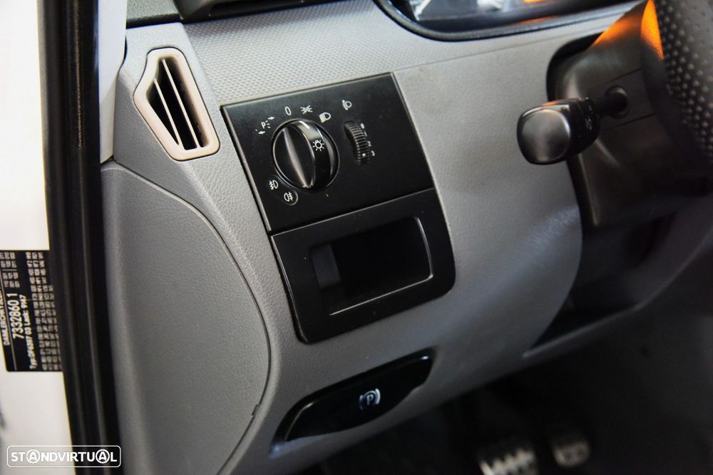 Mercedes-Benz Vito 109 CDi/32 6L - 9