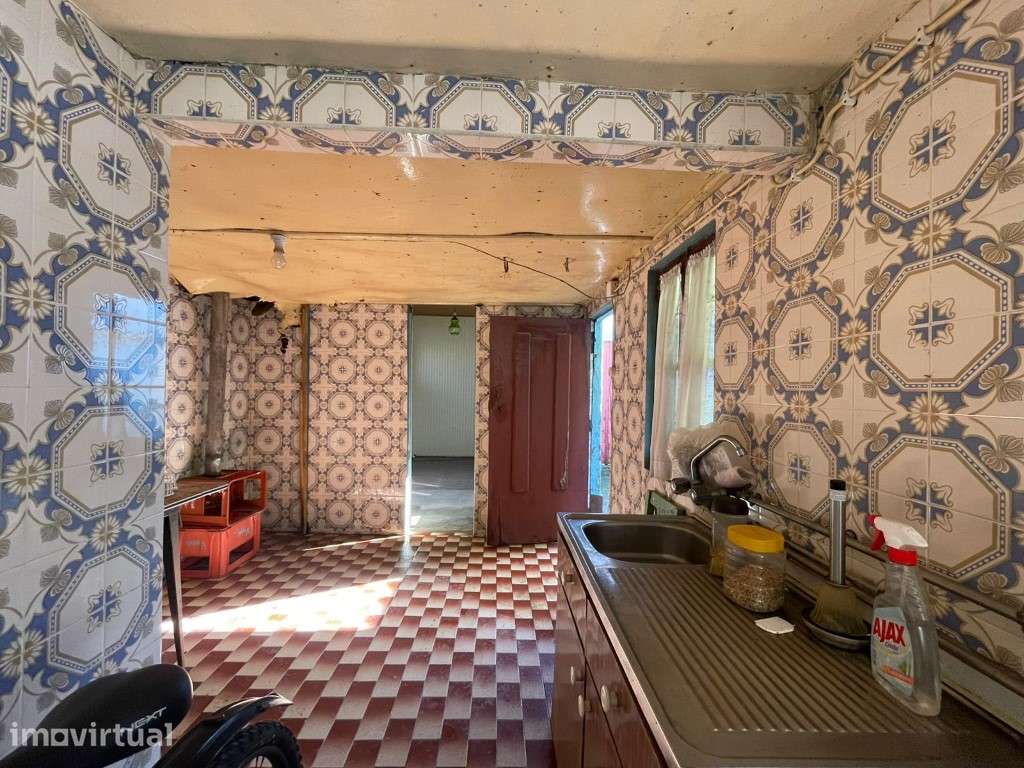 MORADIA P/ RECONSTRUÇÃO - MURTOSA - Grande imagem: 4/24