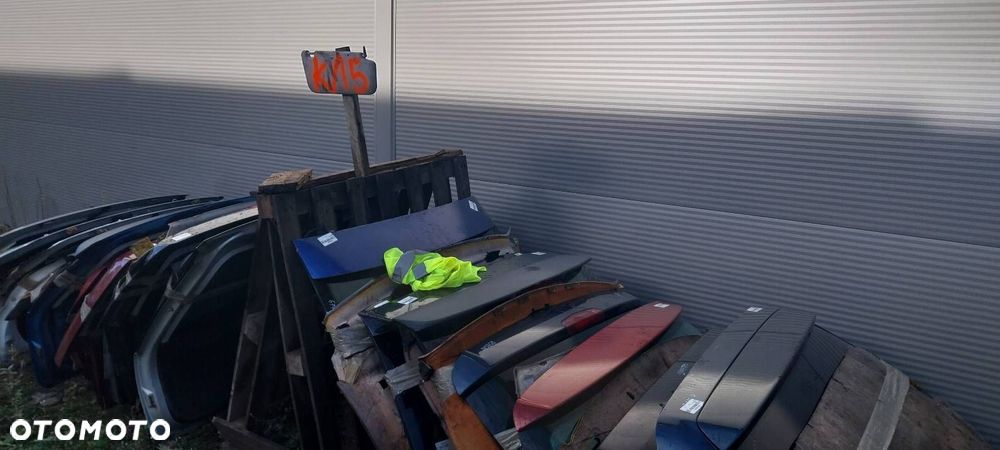 KLAPA BAGAŻNIKA + LAMPY FORD C-MAX I MK1 W3 - 11