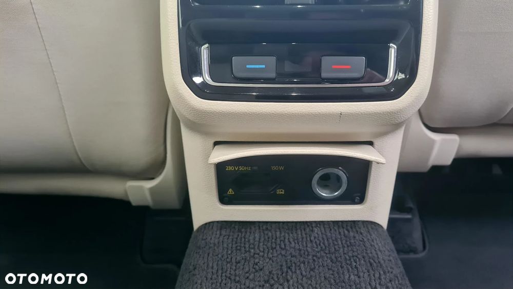 Volkswagen Passat 1.6 TDI (BlueMotion Technology) DSG Comfortline - 33