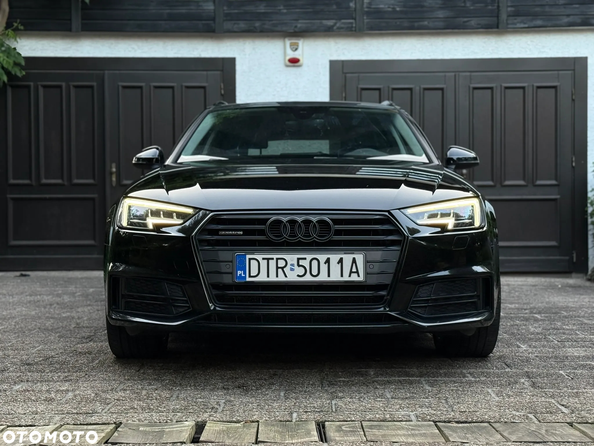 Audi A4 2.0 TDI Quattro Design S tronic - 16