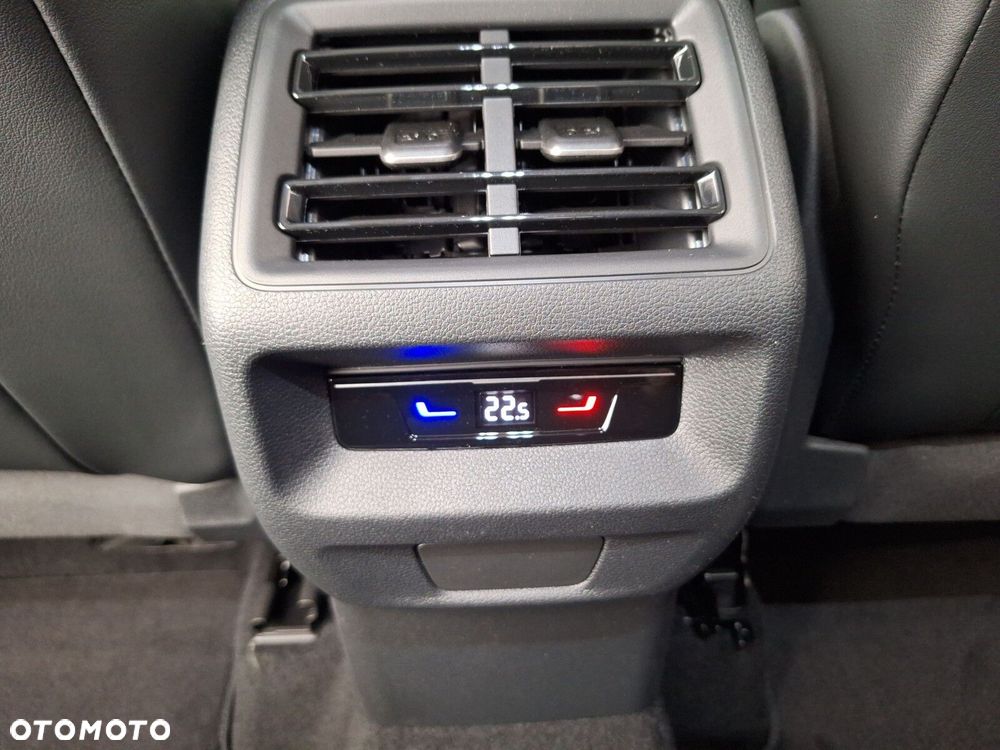 Volkswagen Tiguan - 19