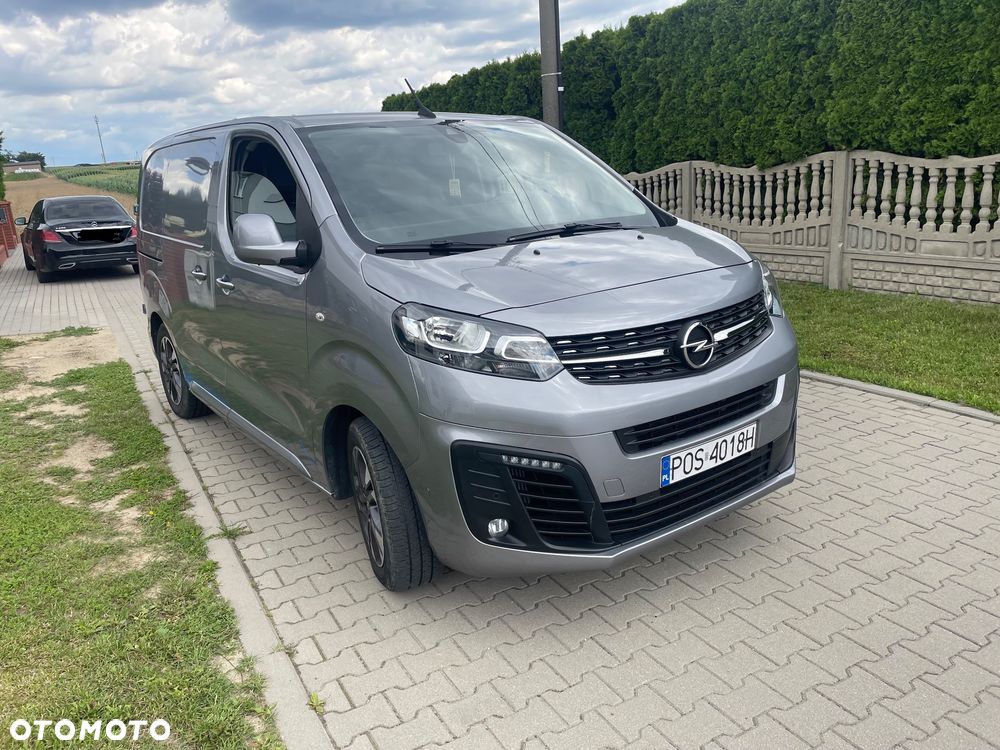 Opel Vivaro - 2