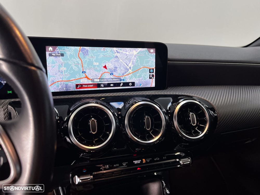 Mercedes-Benz CLA 180 - 15