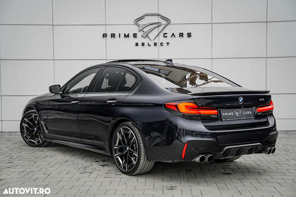 BMW M5 M550i xDrive AT - 3