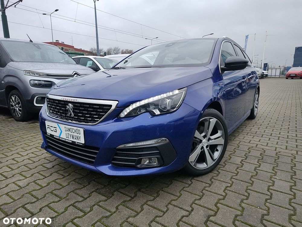 Peugeot 308 - 1