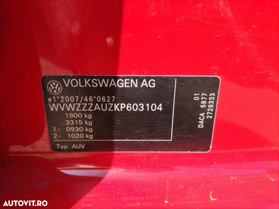 Volkswagen Golf - 23