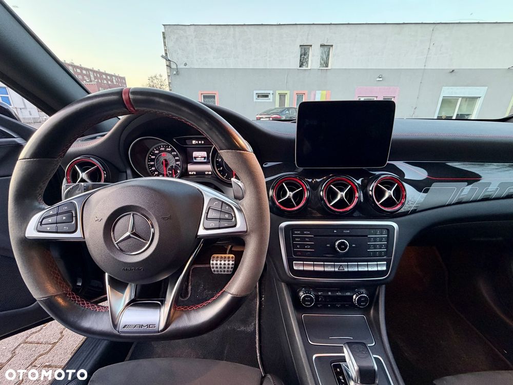 Mercedes-Benz CLA - 14