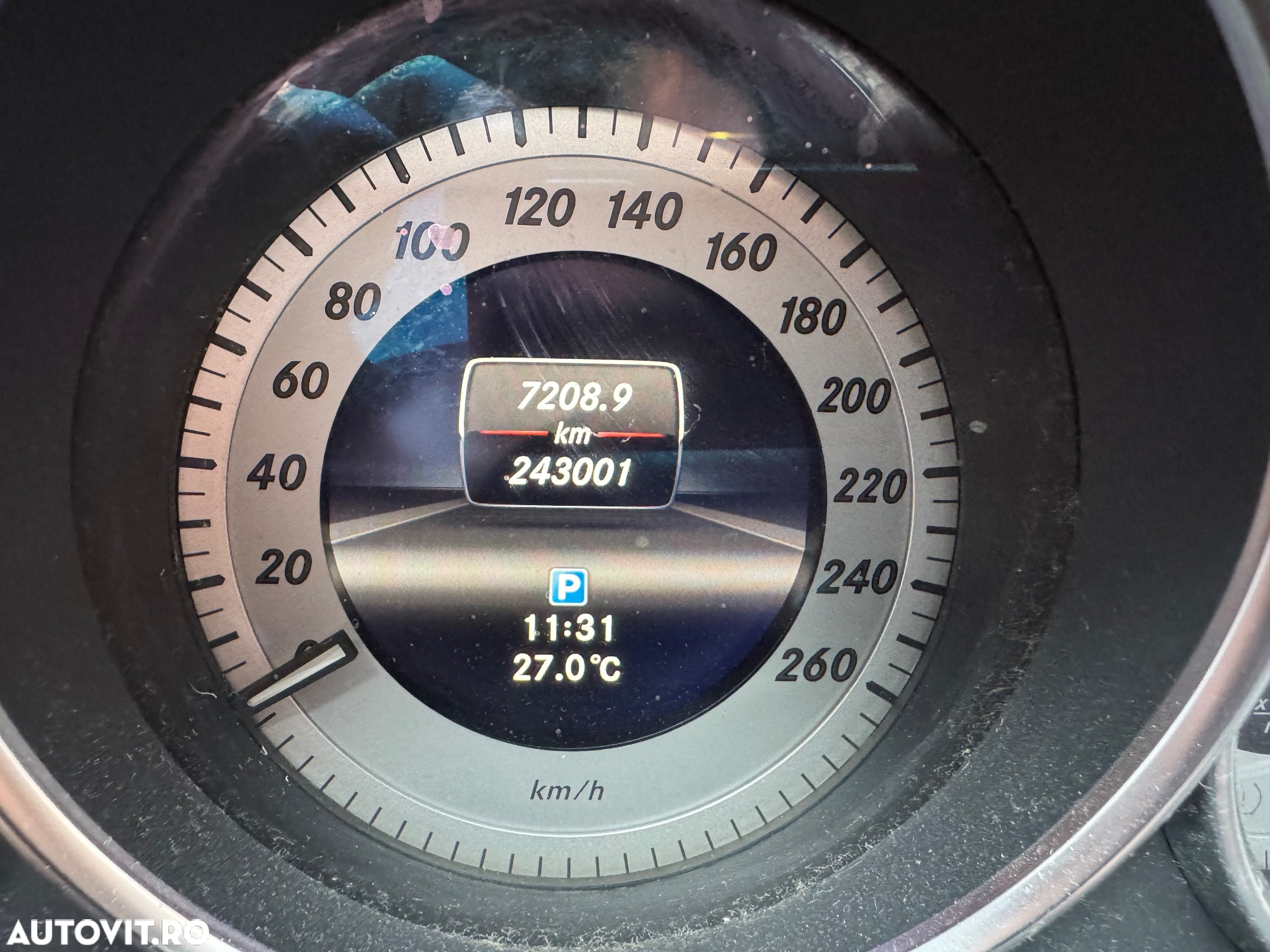 Mercedes-Benz C 220 CDI BlueEFFICIENCY T-modell - 11