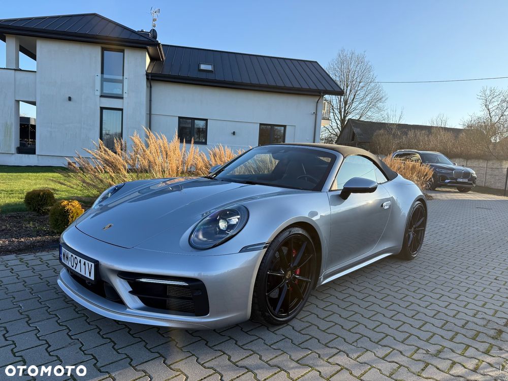 Porsche 911 Carrera 4S PDK - 22
