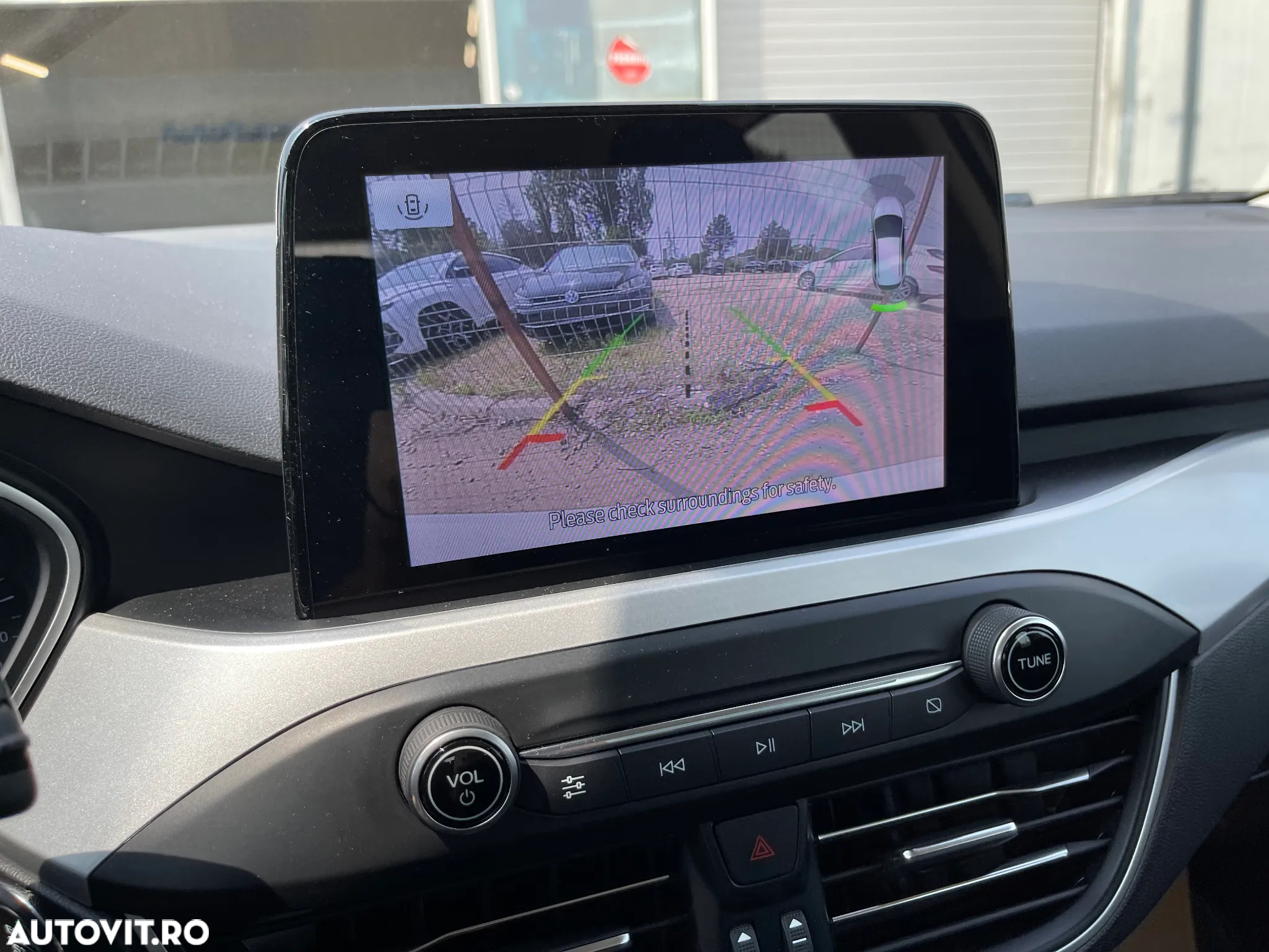 Ford Focus 1.5 EcoBlue Connected - 13
