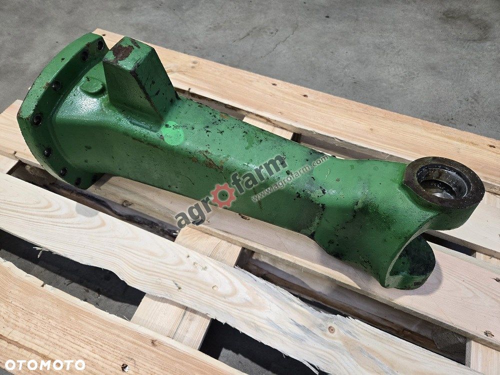 Obudowa most John Deere 6320, 6420, 6220, 6120 - 1