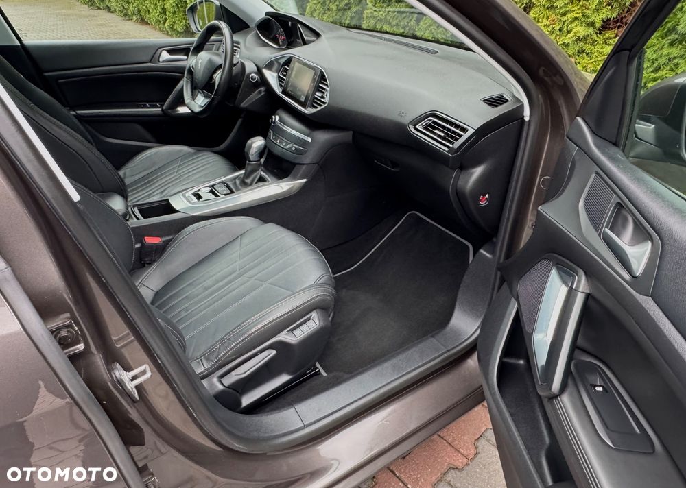 Peugeot 308 BlueHDi 150 EAT6 Stop & Start GT-Line Edition - 5
