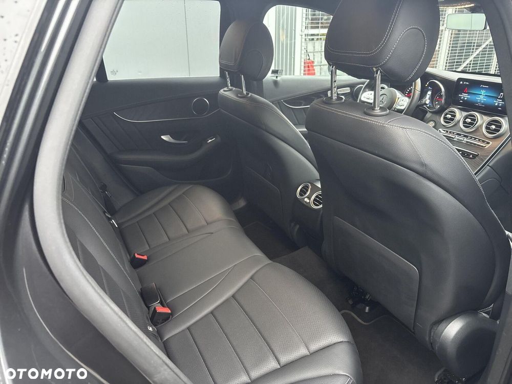 Mercedes-Benz GLC - 20
