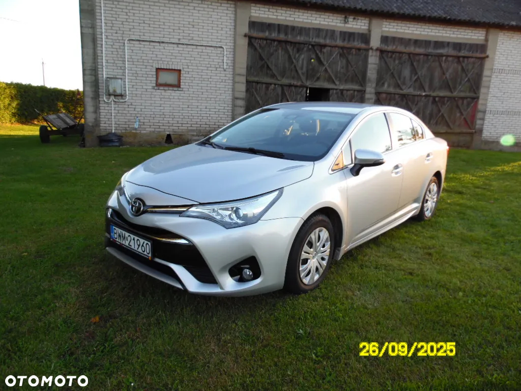 Toyota Avensis 1.8 Active - 4