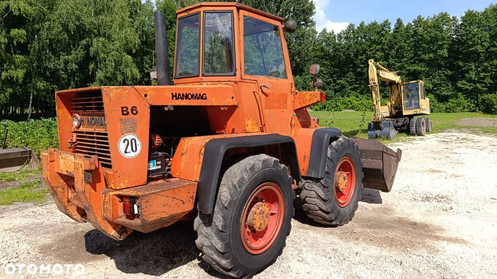 Hanomag B6 - 4