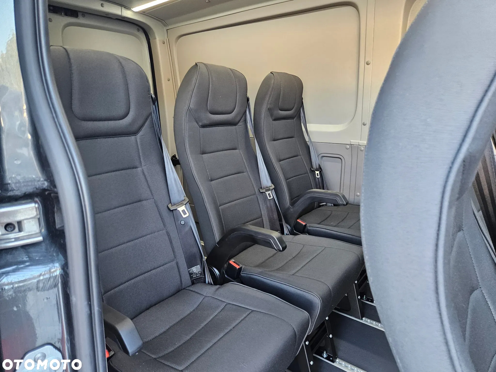 Volkswagen Crafter - 22