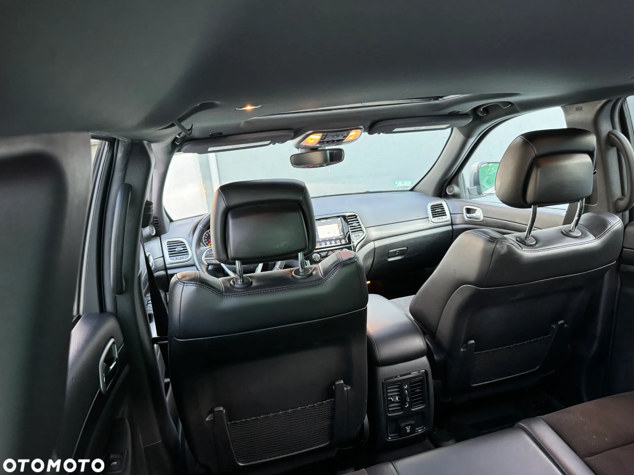 Jeep Grand Cherokee 3.6 V6 Overland - 22