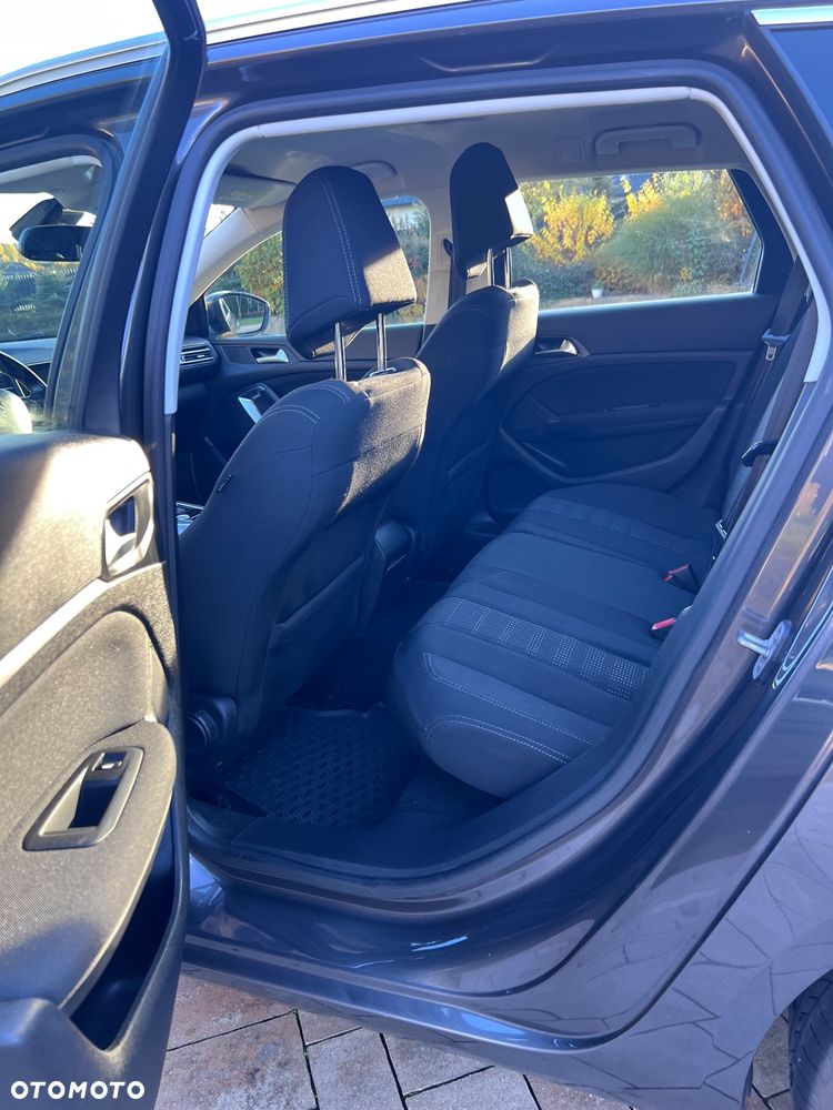 Peugeot 308 SW BlueHDi 150 Automatik Stop & Start Allure - 16