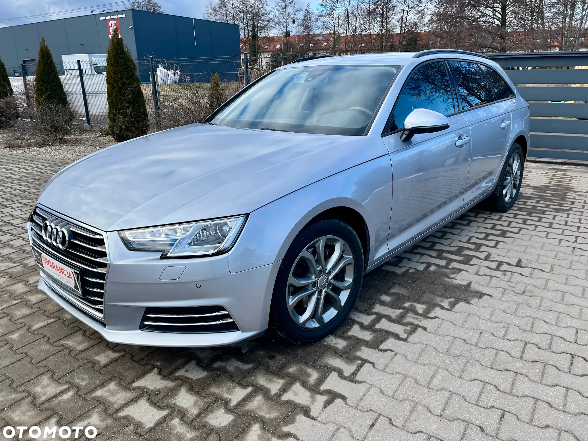Audi A4 Avant 2.0 TDI DPF Attraction - 2