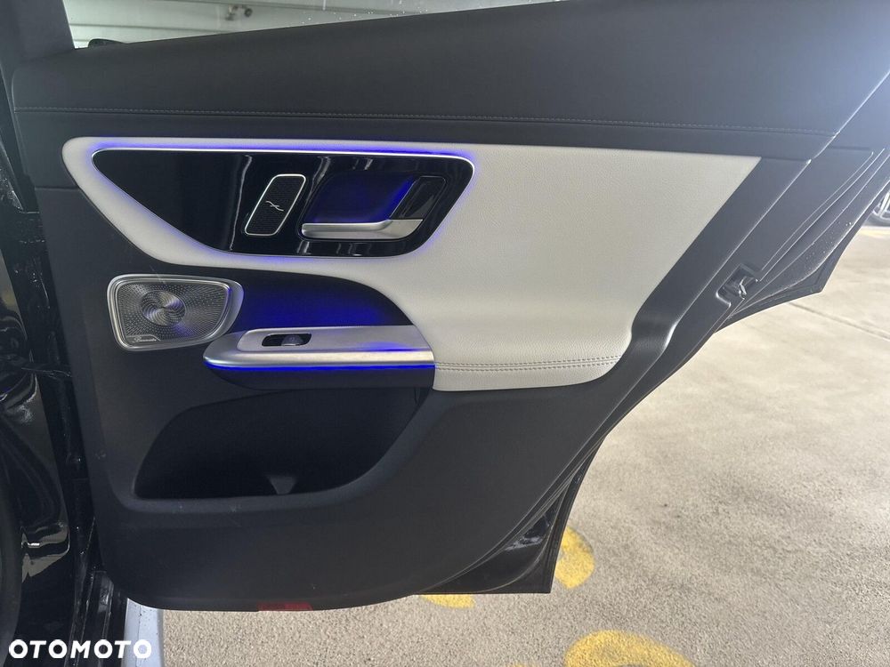 Mercedes-Benz GLC - 22