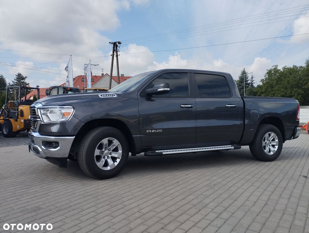 Dodge RAM 1500 5.7 4x4 - 14