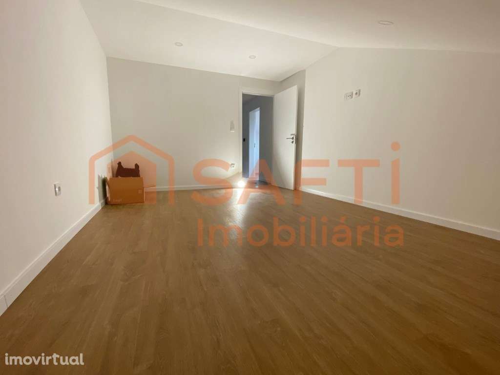 Moradia de ponta em banda à venda em Viseu - Grande imagem: 5/50