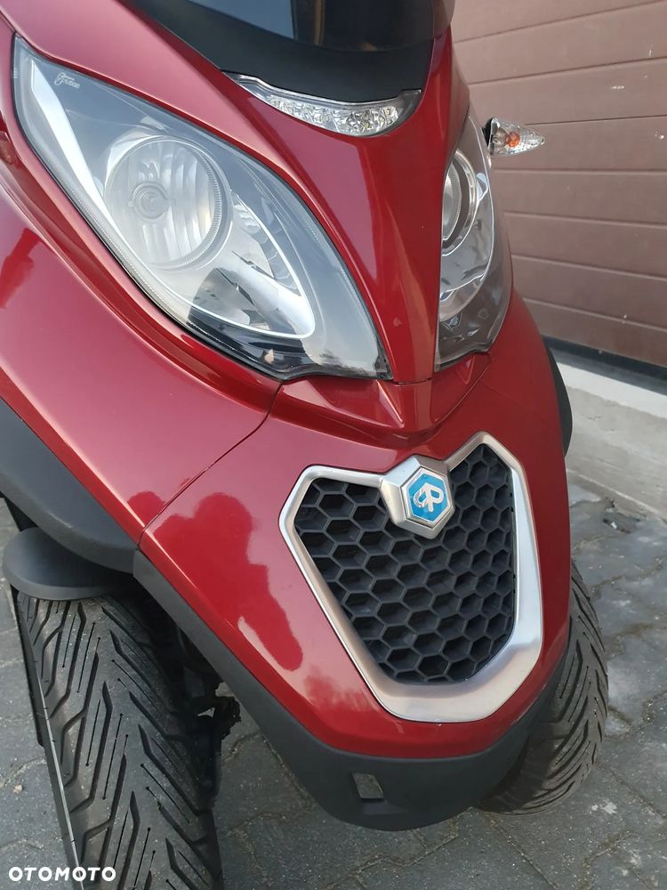 Piaggio MP-3 - 10