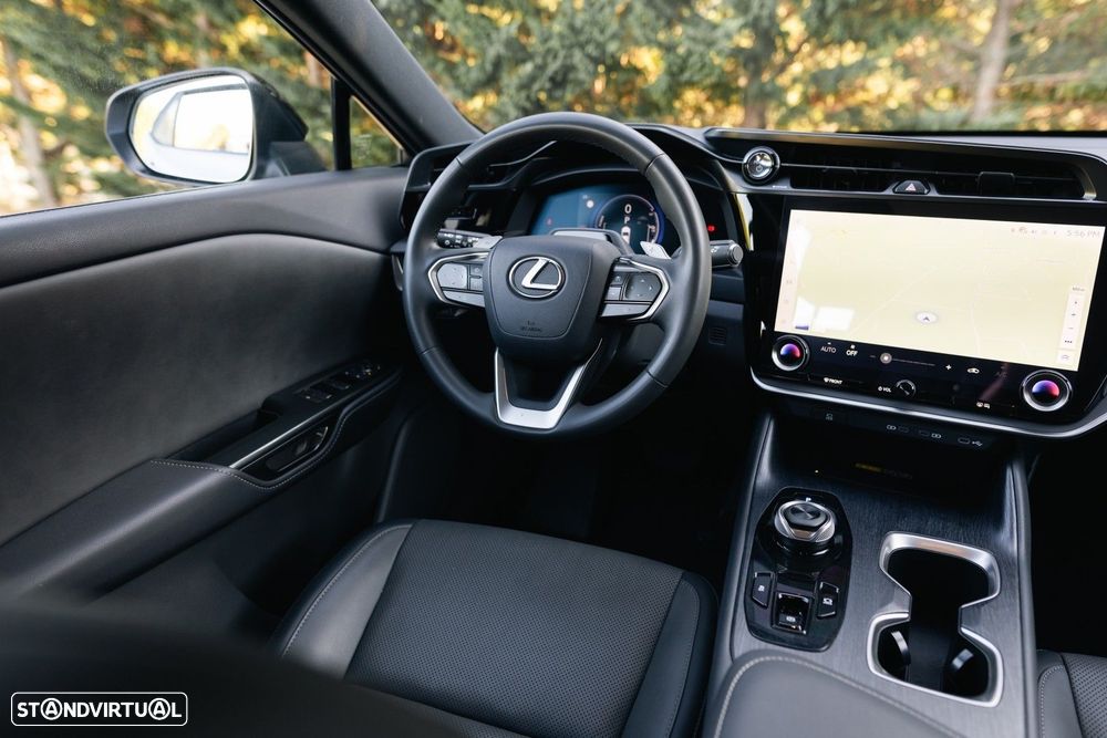 Lexus RZ 300e Premium - 52