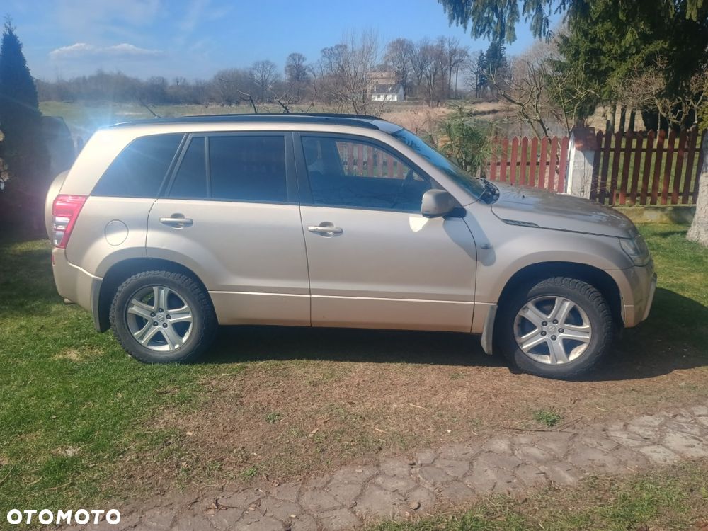 Suzuki Grand Vitara - 1