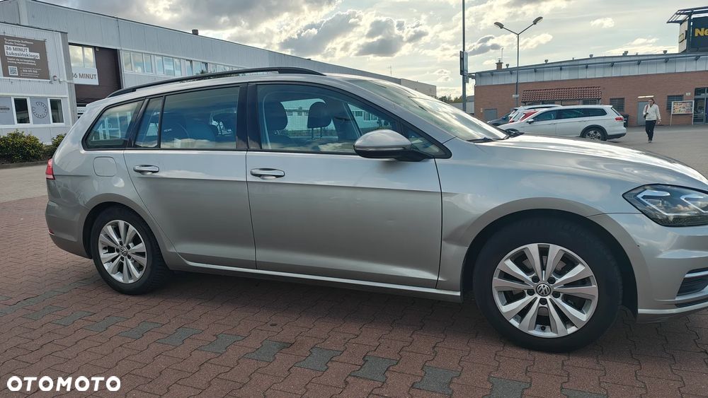 Volkswagen Golf Variant 1.6 TDI BMT Comfortline - 10