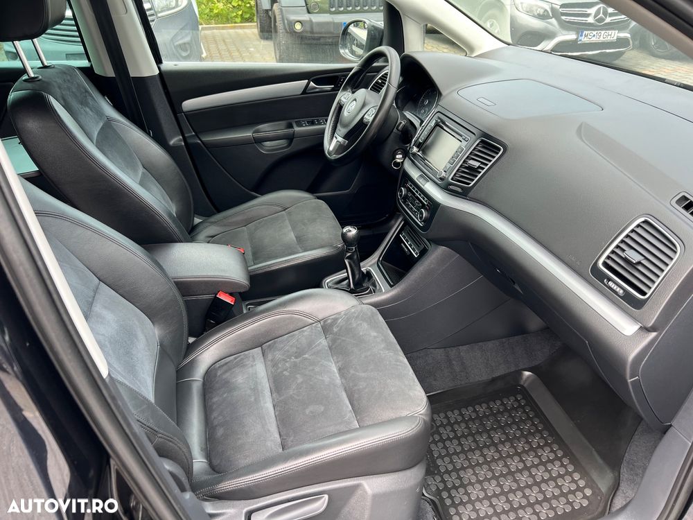 Volkswagen Sharan 2.0 TDI Blue Motion Highline - 10