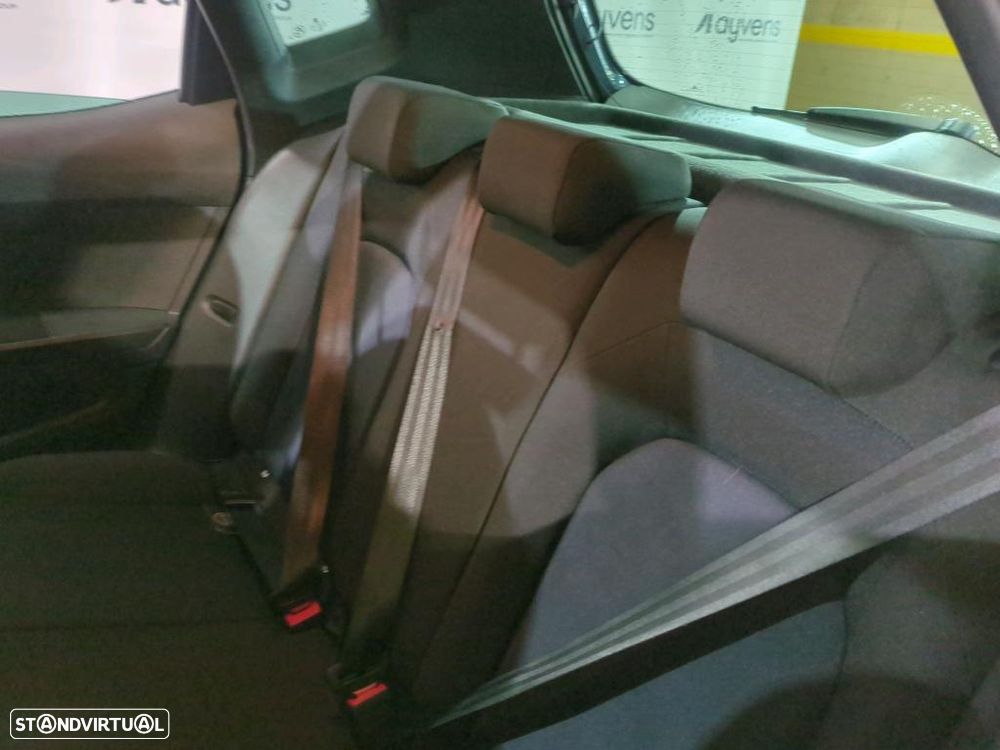 SEAT Arona 1.0 TSI FR - 8