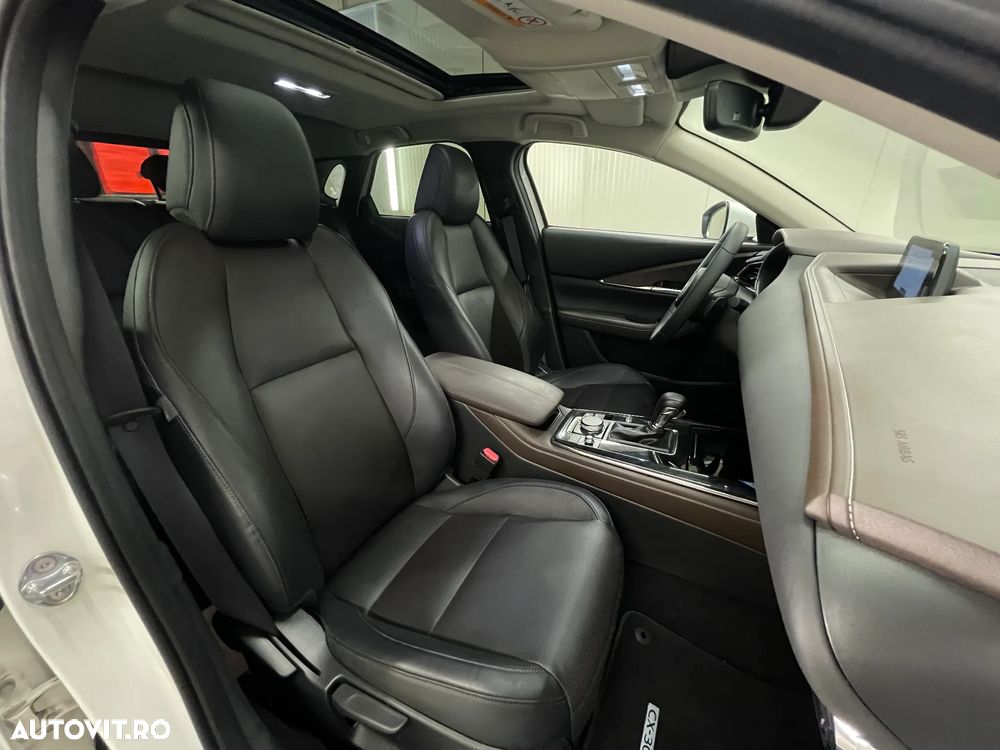 Mazda CX-30 e-SKYACTIV X186 AWD AT MHEV Exclusive-Line - 12
