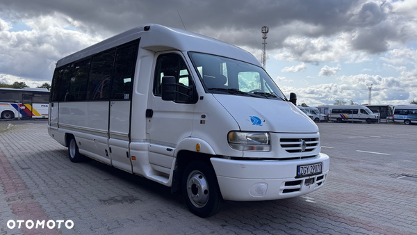 Renault Mascott
