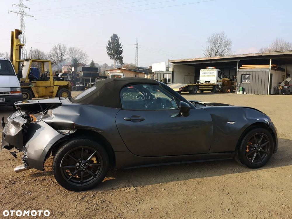 Mazda MX-5 RF SKYACTIV-G 131 Sports-Line - 14