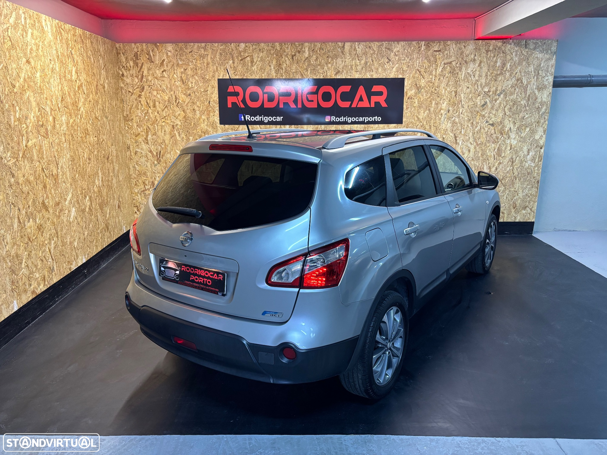 Nissan Qashqai +2 1.5 dCi Tekna Pele Preto +Navi - 3
