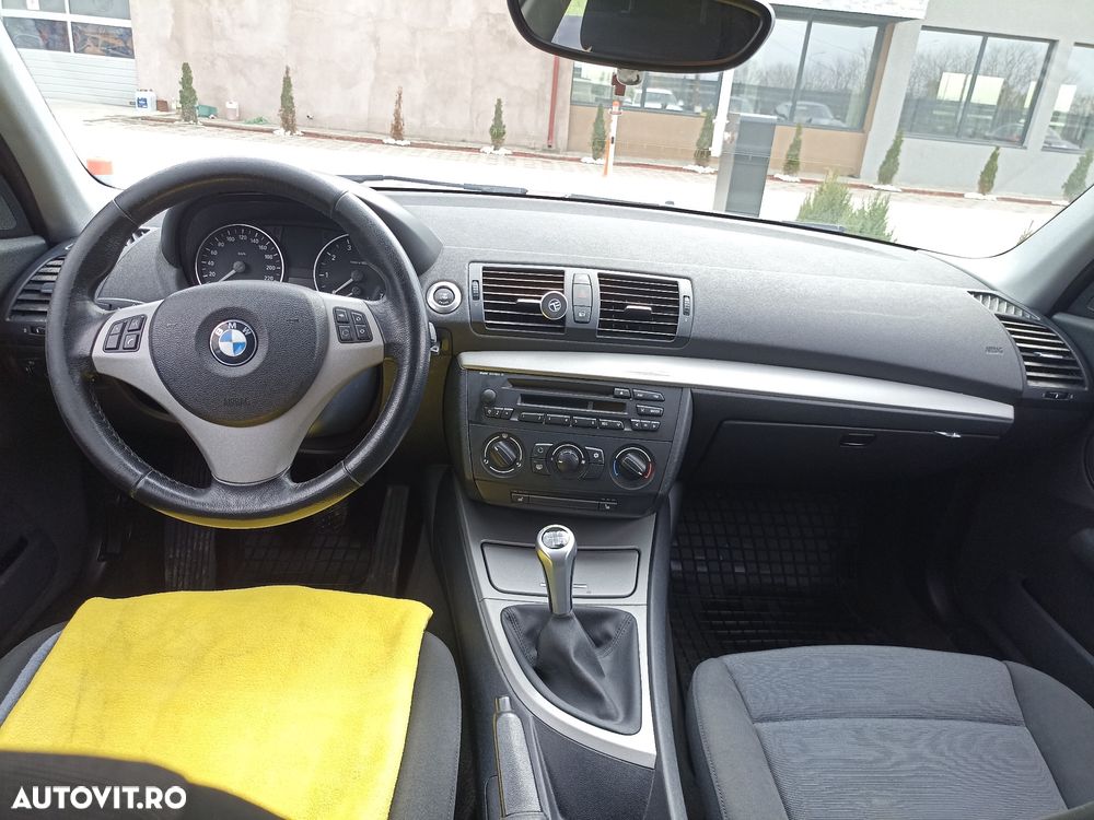 BMW Seria 1 116i - 14