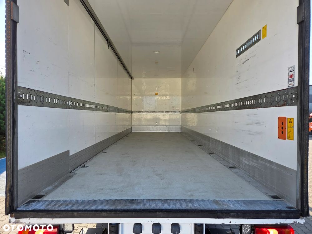 Mercedes-Benz Actros 2553 - 38