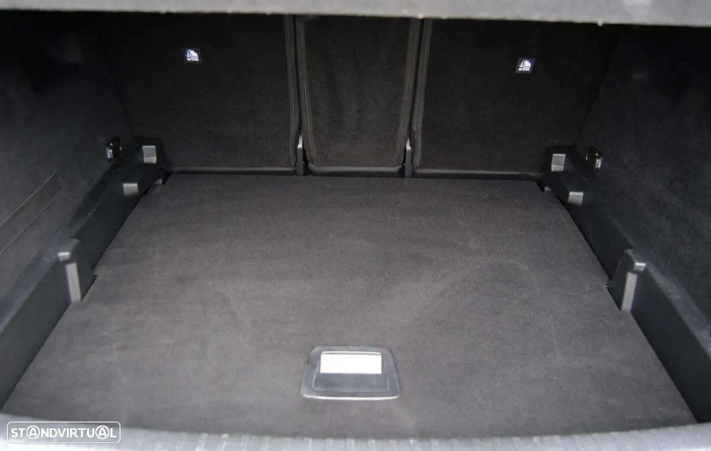 Peugeot 3008 1.2 Hybrid Allure e-DCS6 - 38