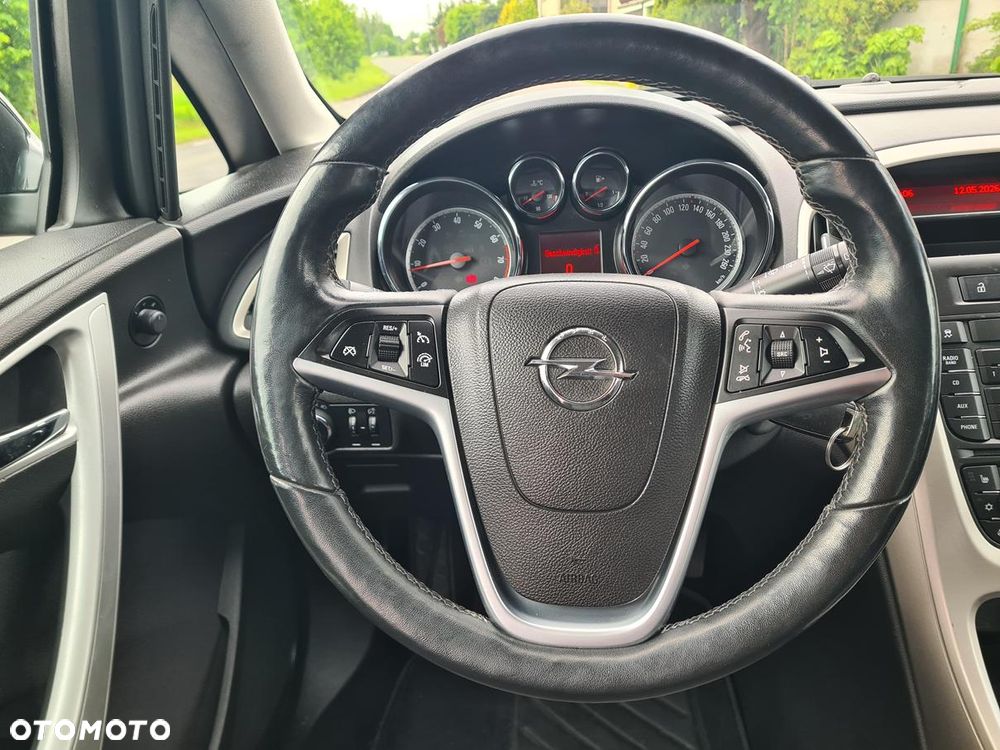 Opel Astra 1.4 Turbo - 15