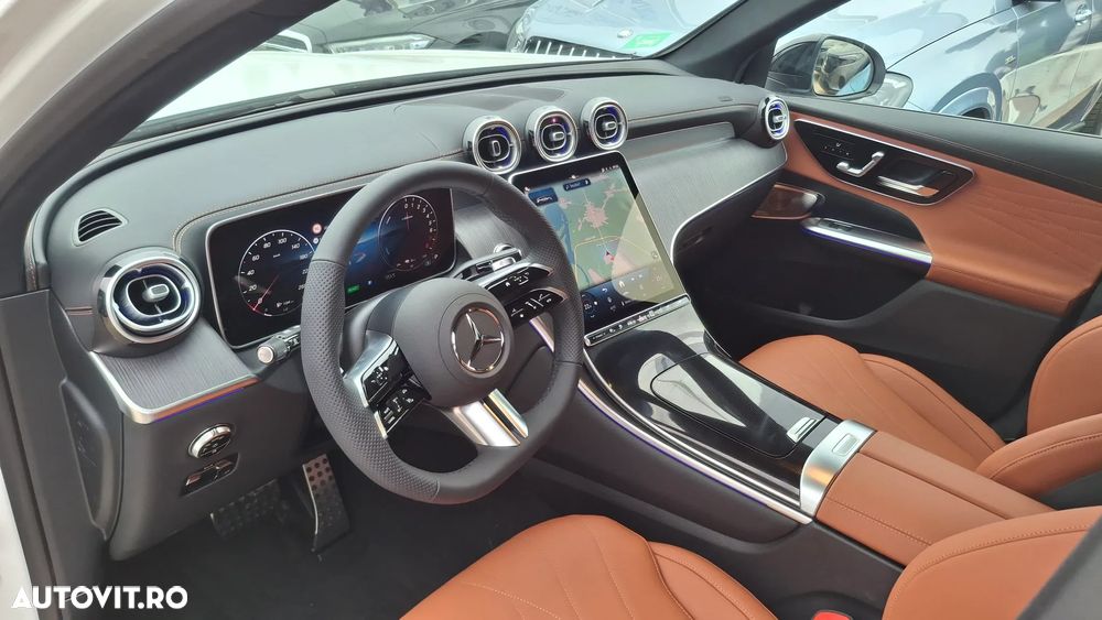 Mercedes-Benz GLC - 12