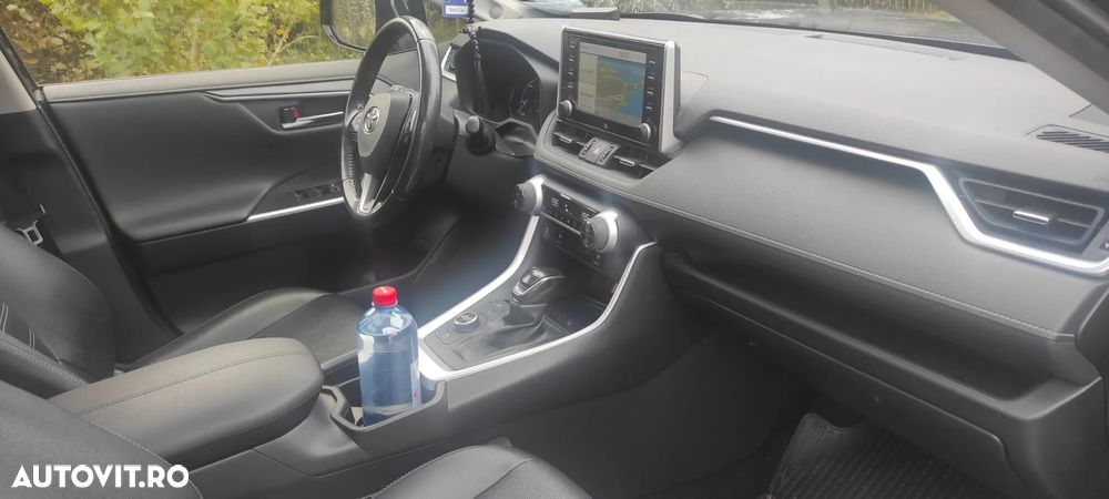 Toyota RAV4 2.5 Hybrid VVT-iE 4x4 Luxury Premium - 2