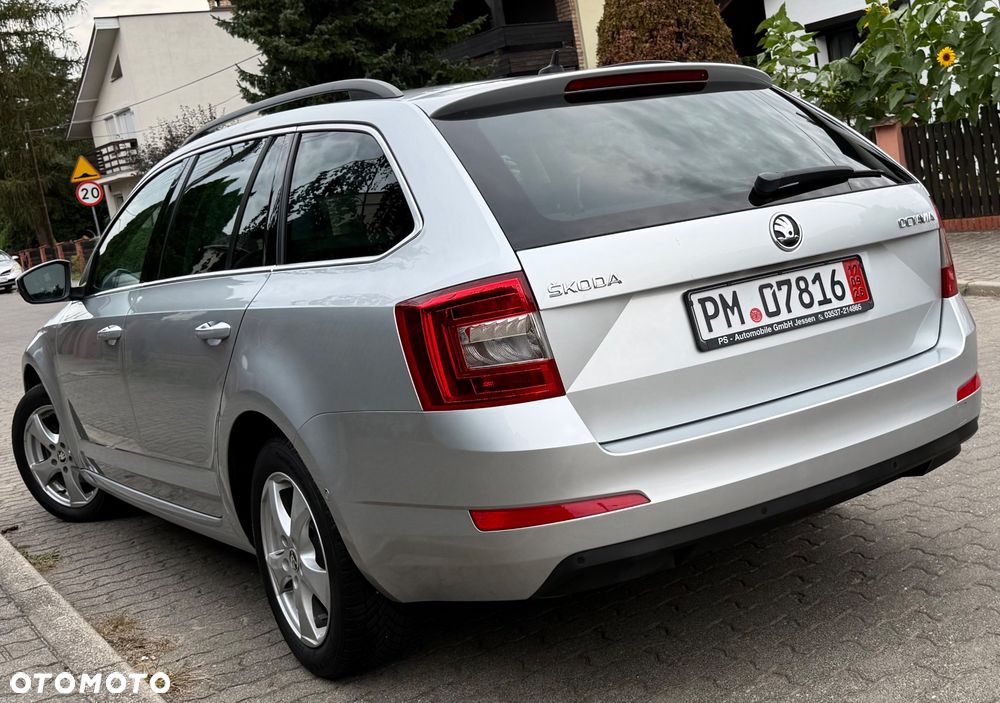 Skoda Octavia 1.4 TSI DSG Style - 3