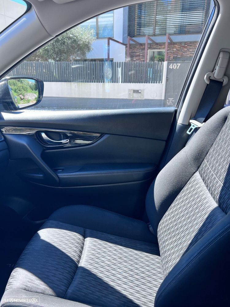 Nissan X-Trail 1.3 DIG-T N-Connecta DCT - 8