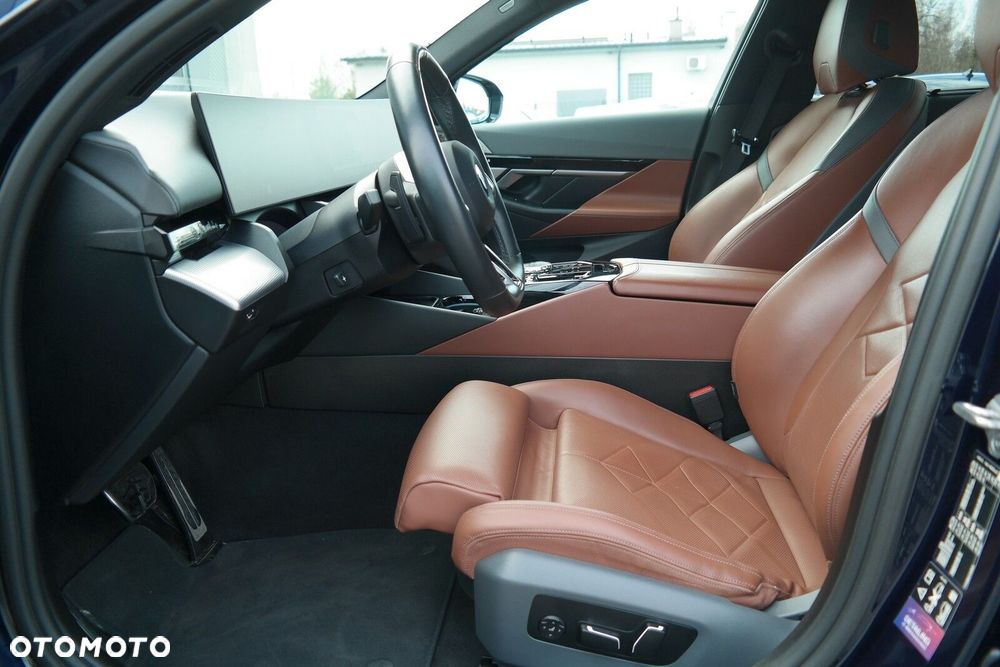 BMW Seria 5 - 14