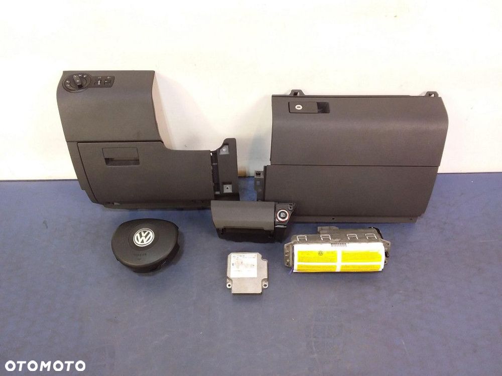 VW TOURAN I DESKA ROZDZIELCZA PODUSZKI - 6