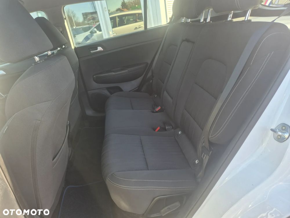 Kia Sportage 1.6 GDI 2WD VISION - 16