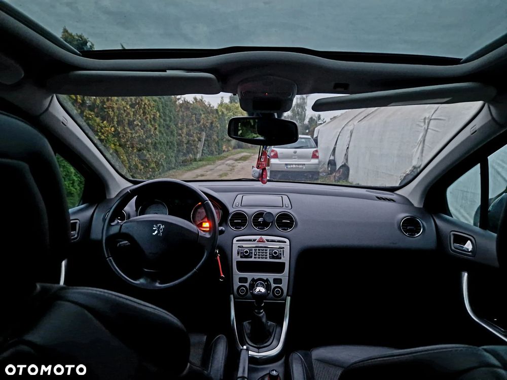 Peugeot 308 2.0 HDi Premium Plus - 10